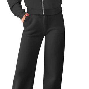 Women's Stylish Zip-Up Cropped Hoodie with Oversized Sweatpants Set for Winter